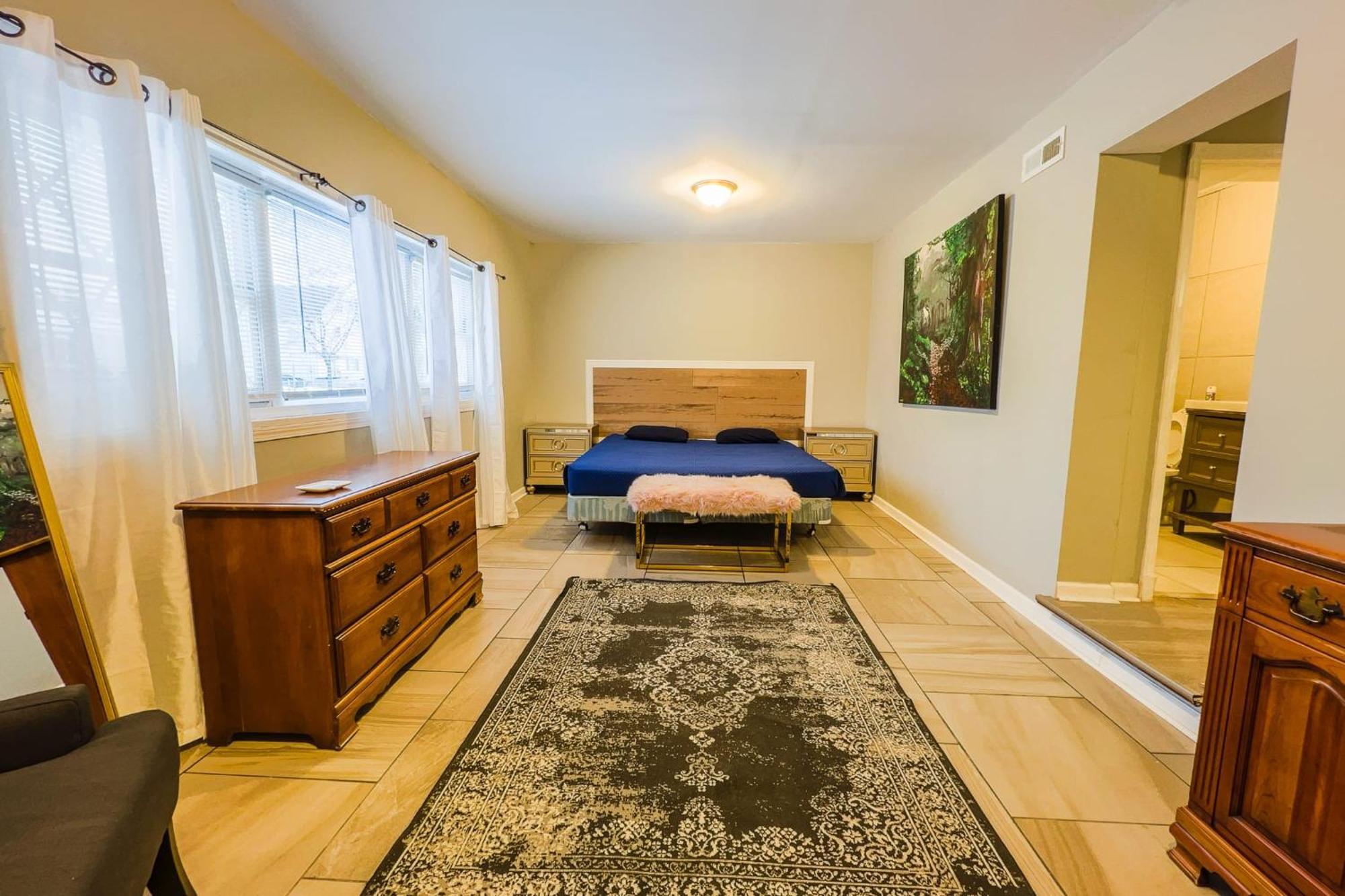 Large 6Br, 6 Bath In The City Of Καταρράκτες του Νιαγάρα Εξωτερικό φωτογραφία