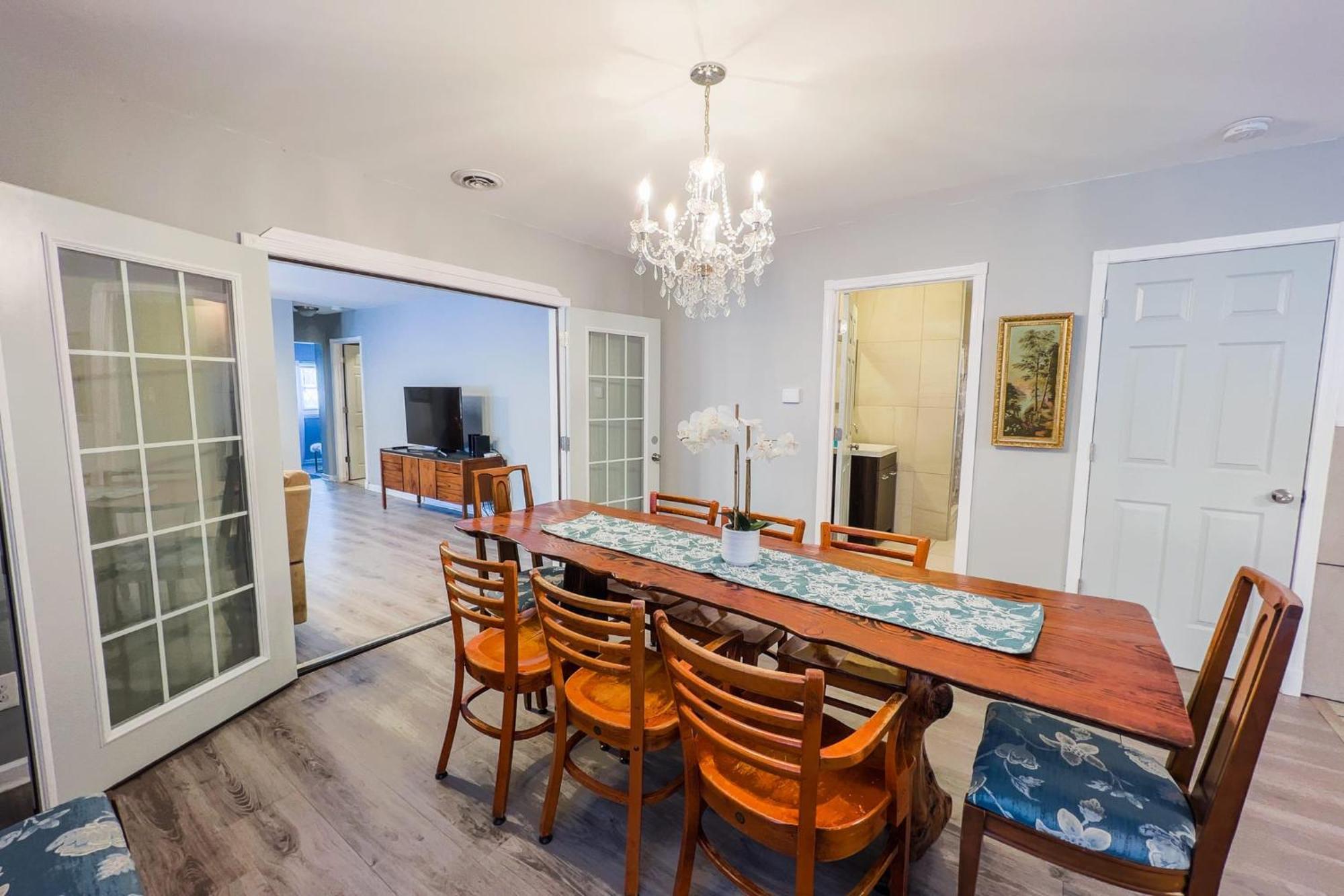 Large 6Br, 6 Bath In The City Of Καταρράκτες του Νιαγάρα Εξωτερικό φωτογραφία