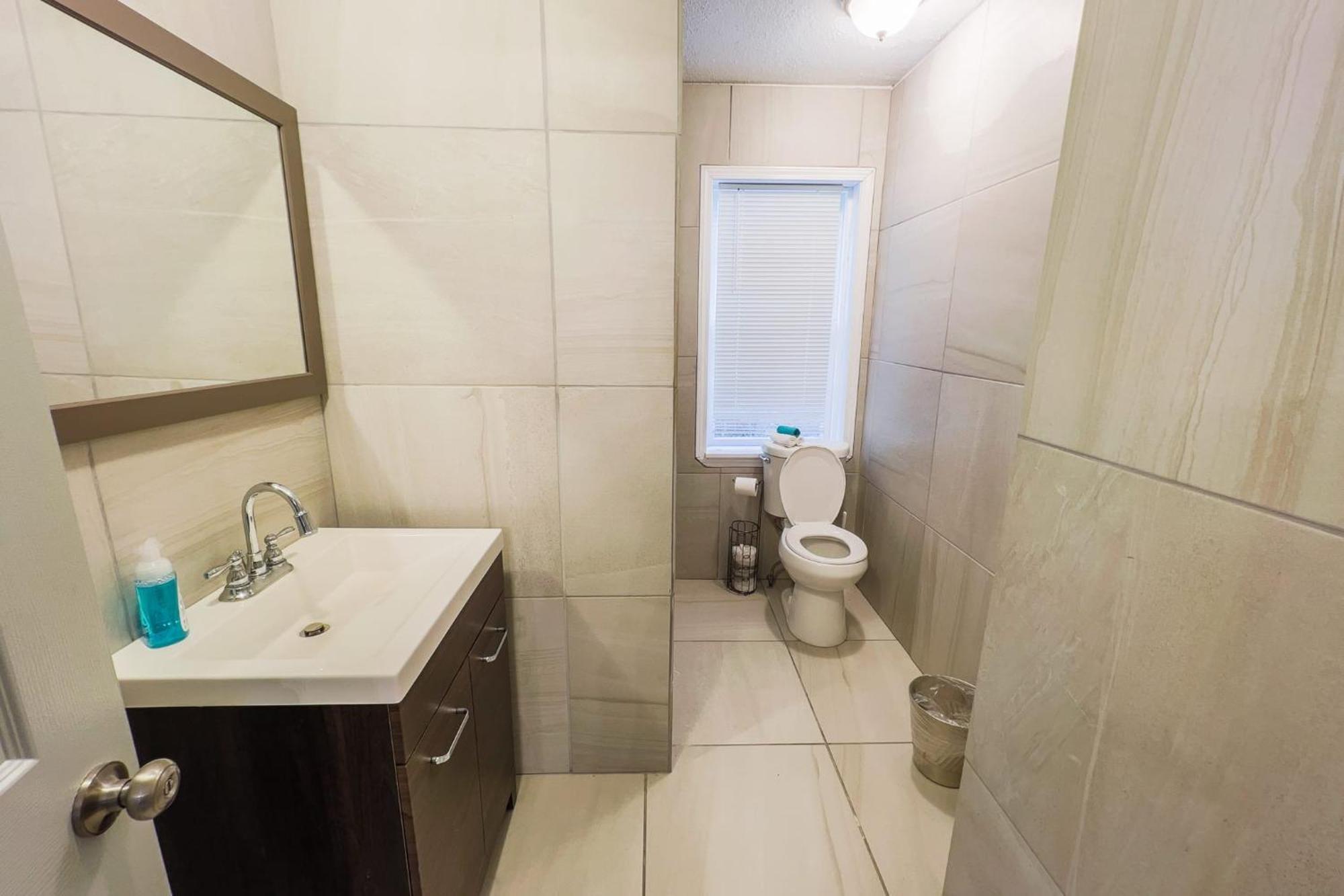 Large 6Br, 6 Bath In The City Of Καταρράκτες του Νιαγάρα Εξωτερικό φωτογραφία