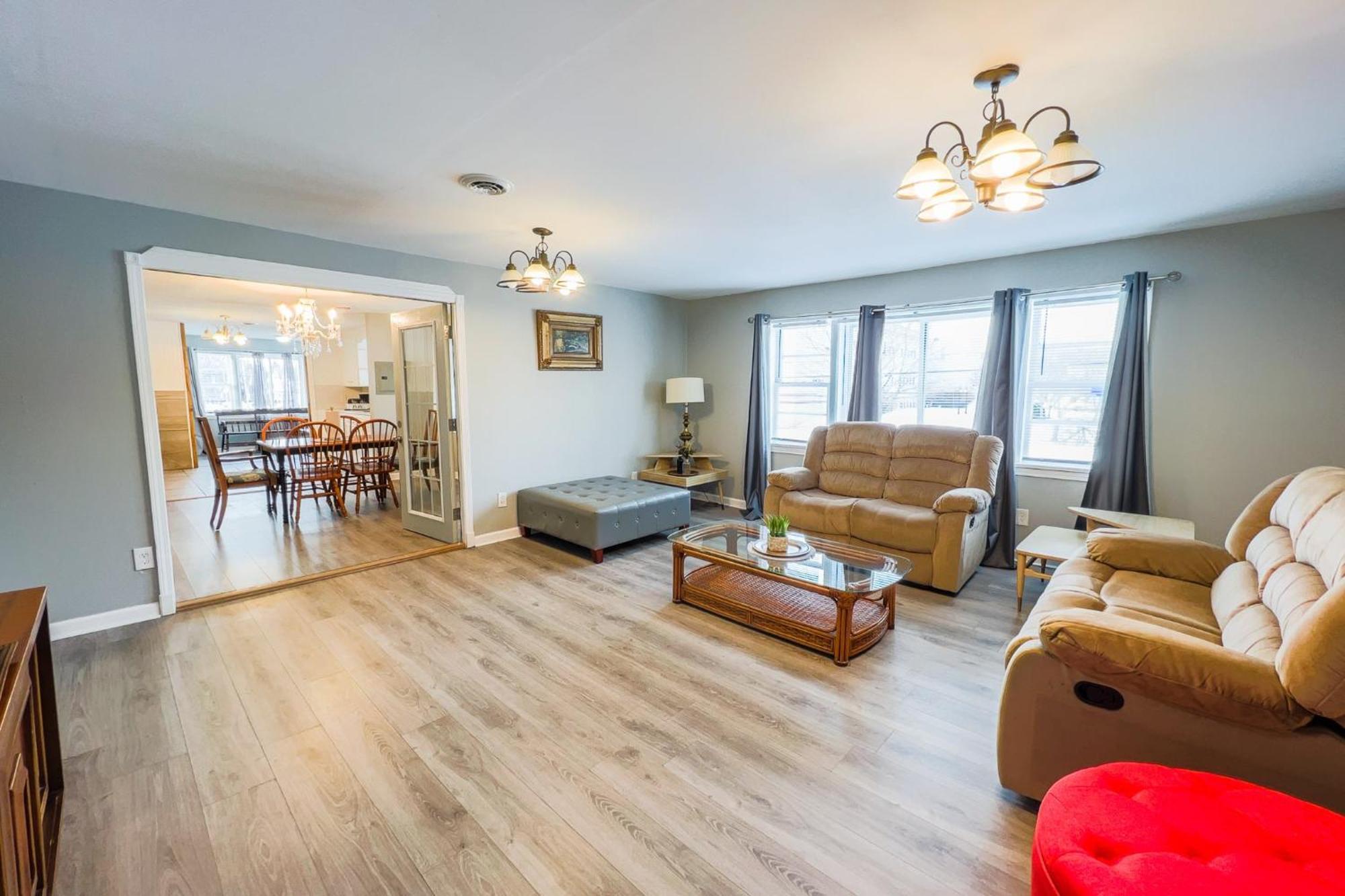 Large 6Br, 6 Bath In The City Of Καταρράκτες του Νιαγάρα Εξωτερικό φωτογραφία