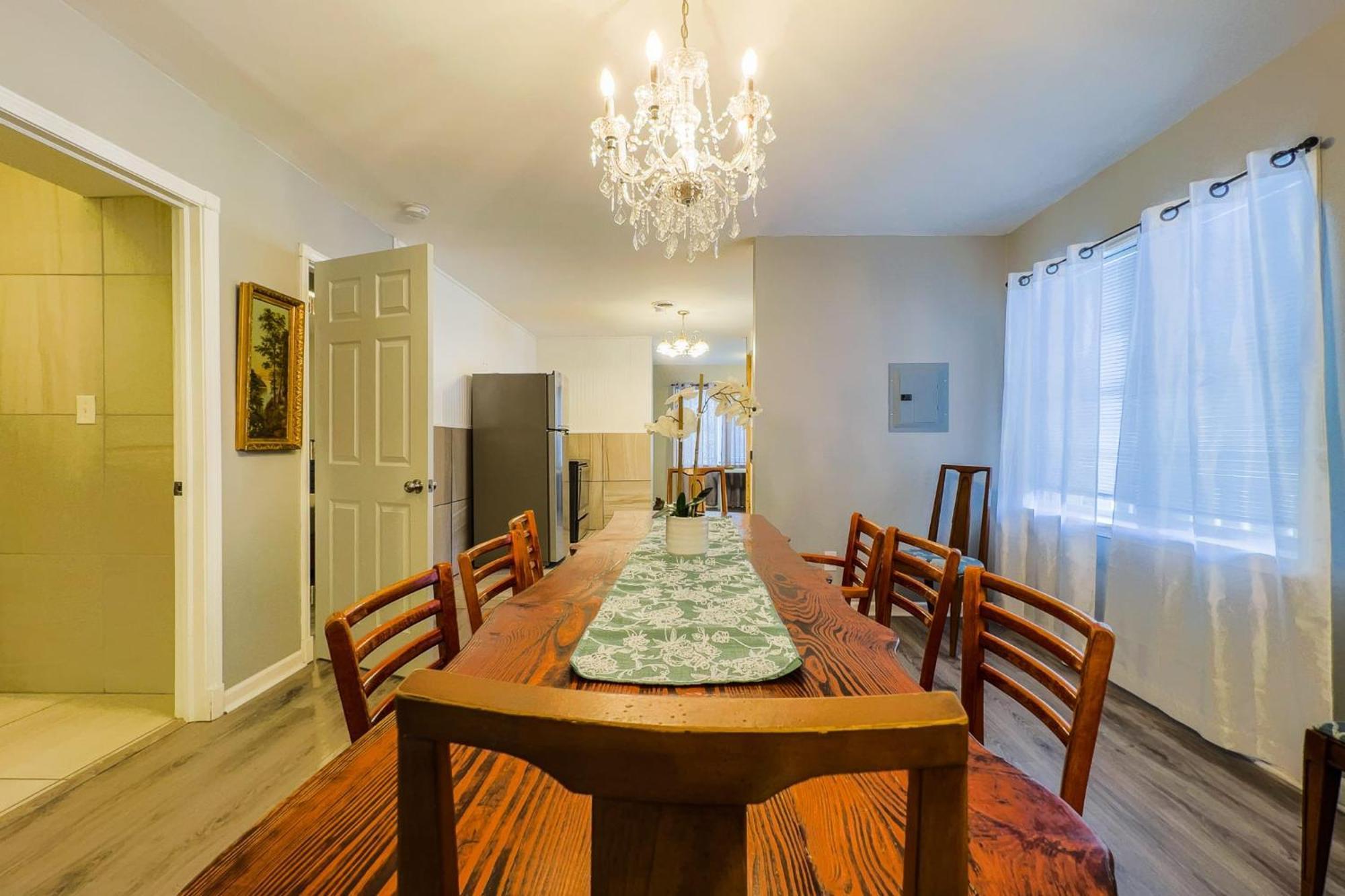 Large 6Br, 6 Bath In The City Of Καταρράκτες του Νιαγάρα Εξωτερικό φωτογραφία